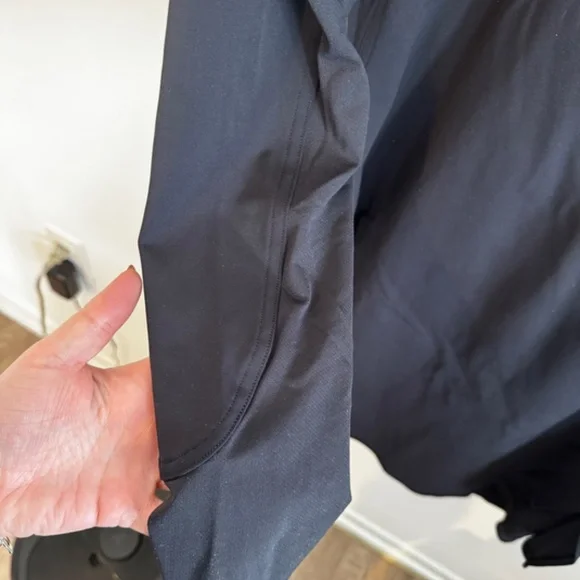 Lululemon Nulux Long-Sleeve Tennis Dress - Picture 4 of 10